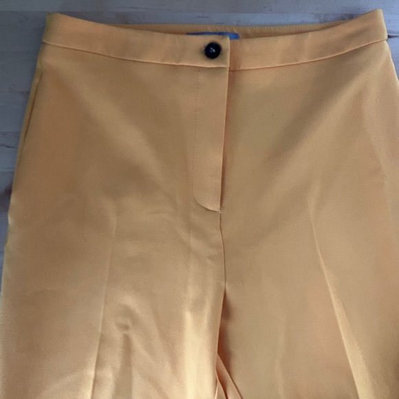 Cute Yellow Pleated Trouser size 2 - Picture 2 of 2